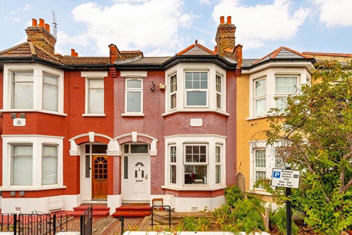 3 Bedroom Terraced House For Sale In Hartham Road, Isleworth, TW7