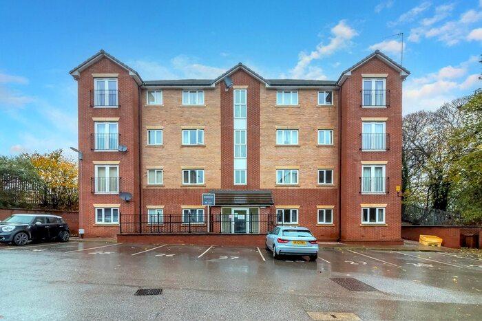 2 Bedroom Flat To Rent In Oakwell Vale, Barnsley, S71