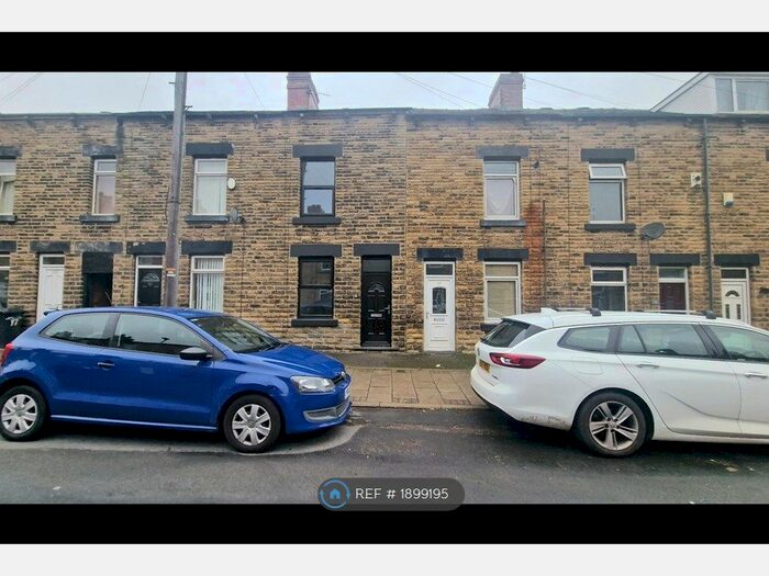 3 Bedroom Terraced House To Rent In St. Georges Road, Barnsley, S70