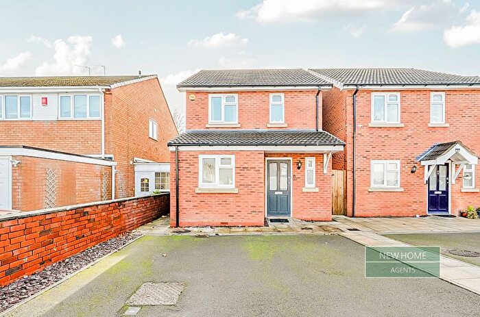 3 Bedroom Detached House For Sale In Sandymount Road, Walsall, WS1