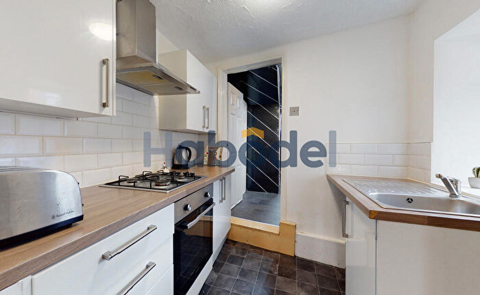 2 Bedroom Flat To Rent In Thornton Avenue, South Shields, NE33