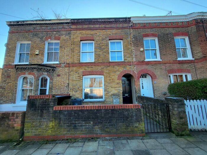 4 Bedroom Terraced House To Rent In Nursery Road, London, SW9