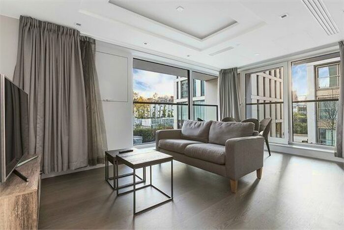 2 Bedroom Flat To Rent In Lord Kensington House, 375 Kensington High Street, London W14