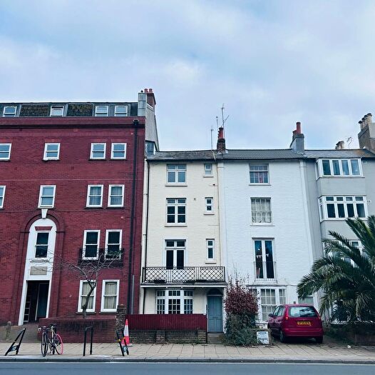 1 Bedroom Flat To Rent In Richmond Place, Brighton, BN2