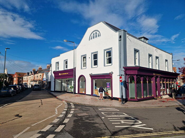 2 Bedroom Flat For Sale In The Strand, Exmouth, EX8