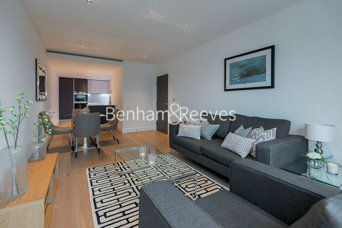 2 Bedroom Flat To Rent In Kew Bridge Road, Brentford, TW8