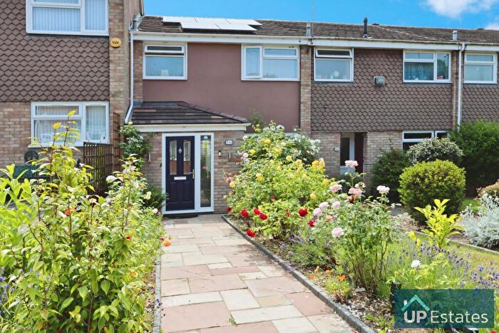 3 Bedroom Terraced House To Rent In Bridgeacre Gardens, Coventry, CV3