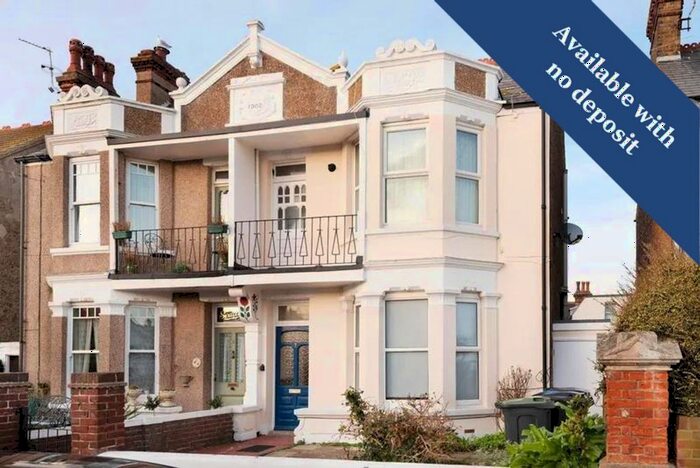 2 Bedroom Flat To Rent In Seapoint Road, Broadstairs, CT10