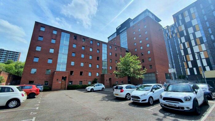2 Bedroom Apartment To Rent In The Mill, South Hall Street, M5