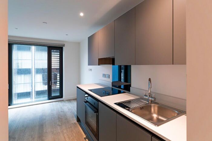 Flat To Rent In Flat, Pall Mall, Liverpool, L3
