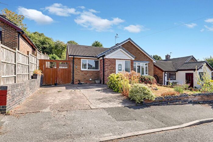 3 Bedroom Detached Bungalow For Sale In Moss Rise, Nottingham, NG3