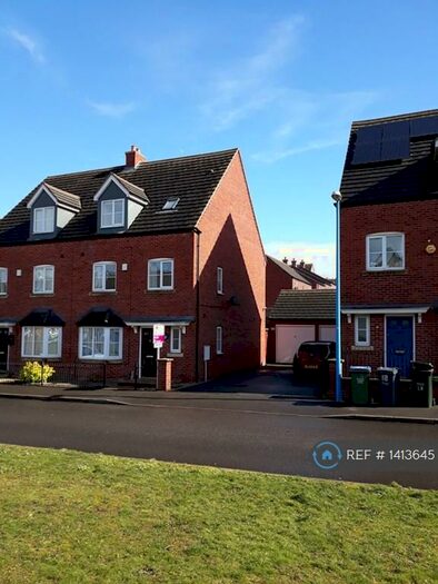 6 Bedroom Semi-Detached House To Rent In Maynard Road, Birmingham, B16