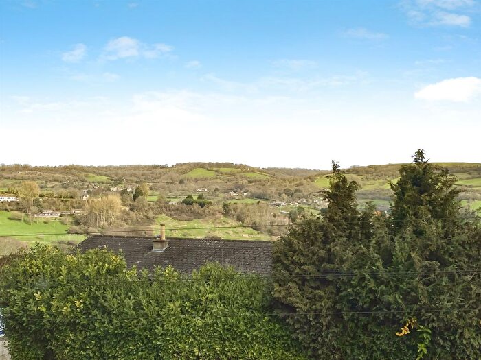 3 Bedroom Property For Sale In Marshfield Way, Bath, BA1