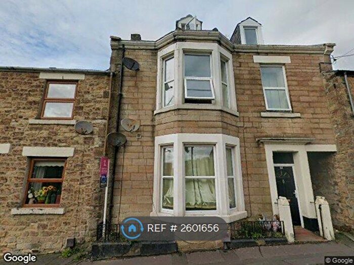 2 Bedroom Flat To Rent In Durham Road, Consett, DH8