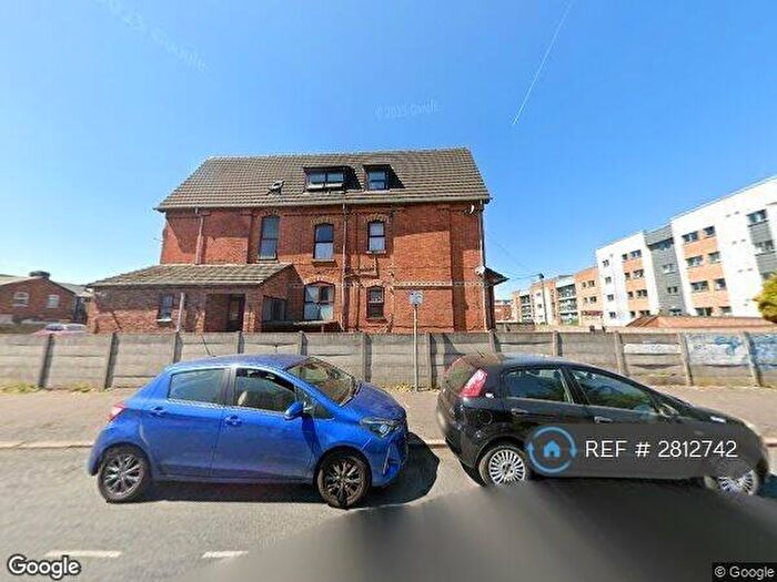 Studio To Rent In Moss Lane East, Manchester, M14