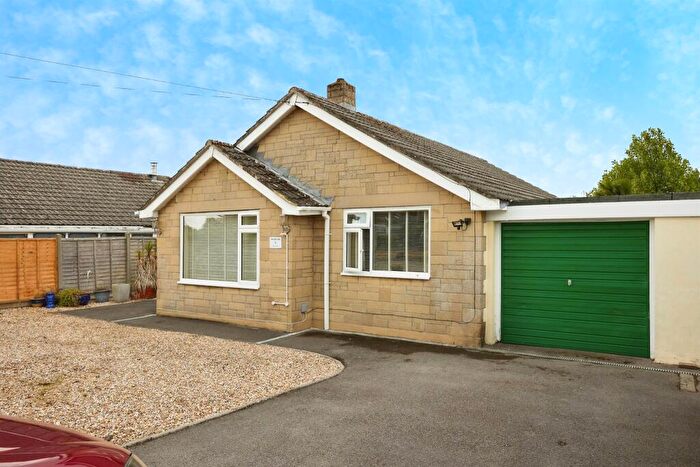 3 Bedroom Detached Bungalow For Sale In Glyn Place, East Melbury, Shaftesbury, SP7