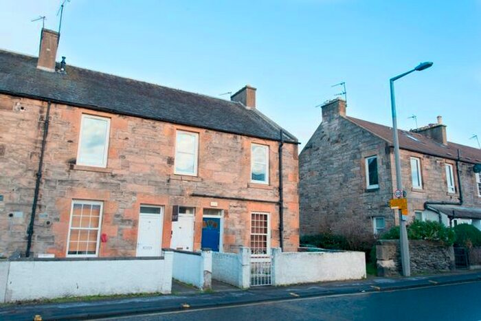 1 Bedroom Flat To Rent In Corbiehill Road, Davidsons Mains, Edinburgh, EH4