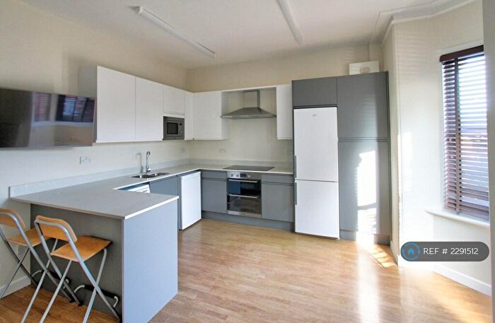 5 Bedroom Flat To Rent In Avenue Road, Southampton, SO14