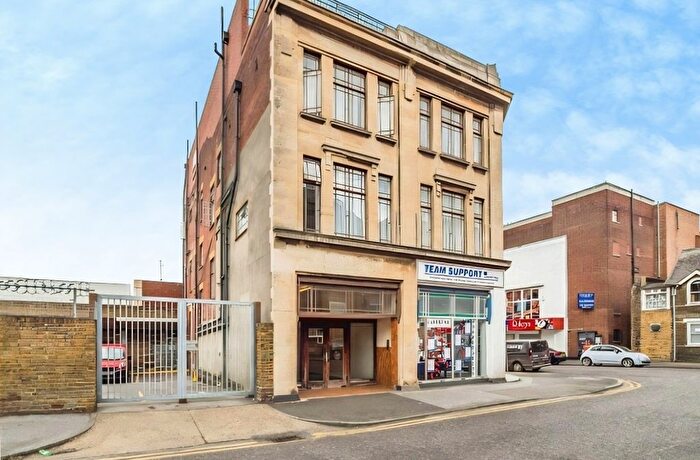 Studio To Rent In Green Street, Gillingham, ME7