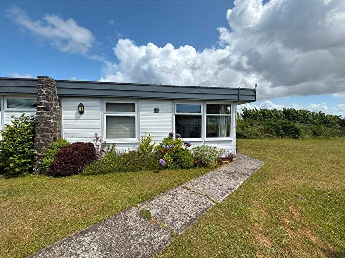 2 Bedroom Semi-Detached House For Sale In The Woodlands, Cuffern, Pembrokeshire, SA62