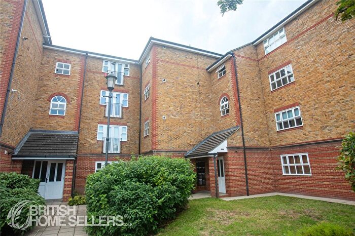 2 Bedroom Flat For Sale In Collard Place, London, NW1