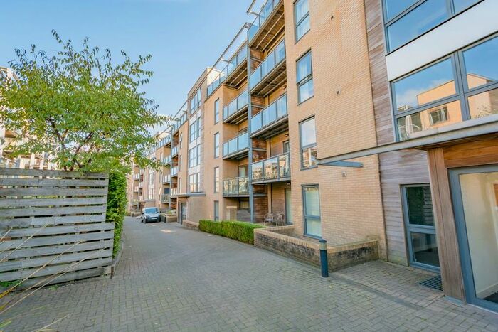 2 Bedroom Flat To Rent In The Praedium, Chapter Walk, BS6