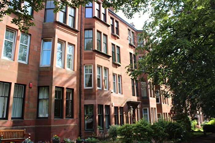 2 Bedroom Flat To Rent In Woodcroft Avenue, Broomhill, Glasgow, G11