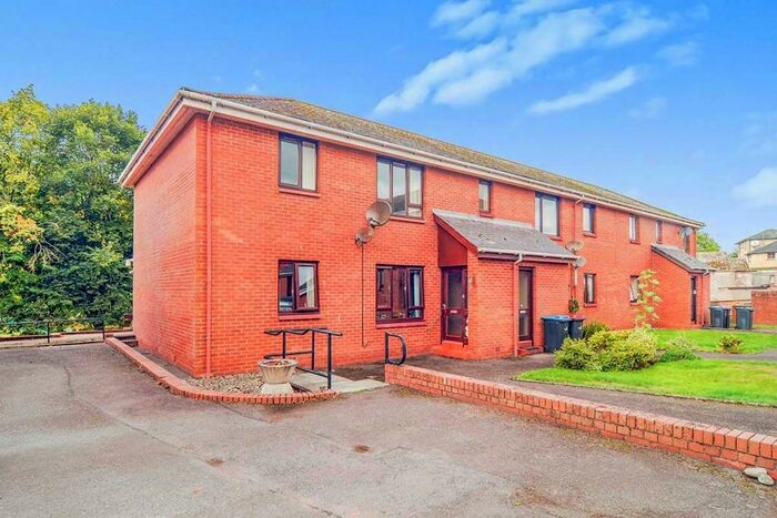 2 Bedroom Flat To Rent In Grant Court, Dumfries, DG1