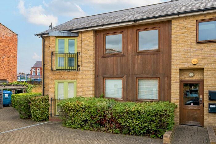 1 Bedroom Flat To Rent In Callisons Place, London, SE10