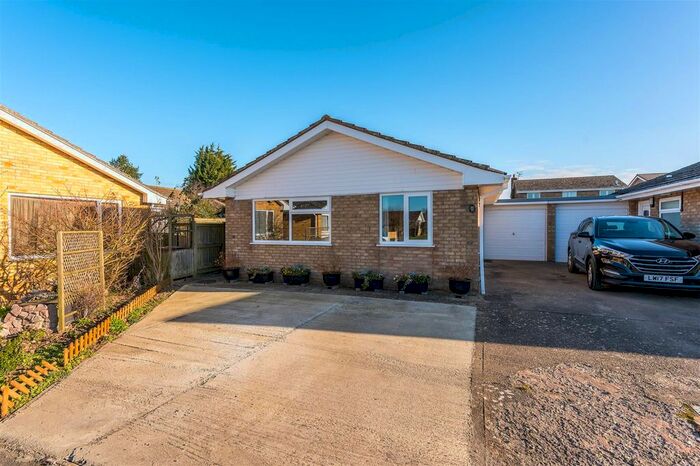 2 Bedroom Detached Bungalow For Sale In Poplar Court, Old Leake, Boston PE22