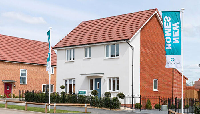 4 Bedroom Detached House For Sale In Lock Lane, Partington, M31