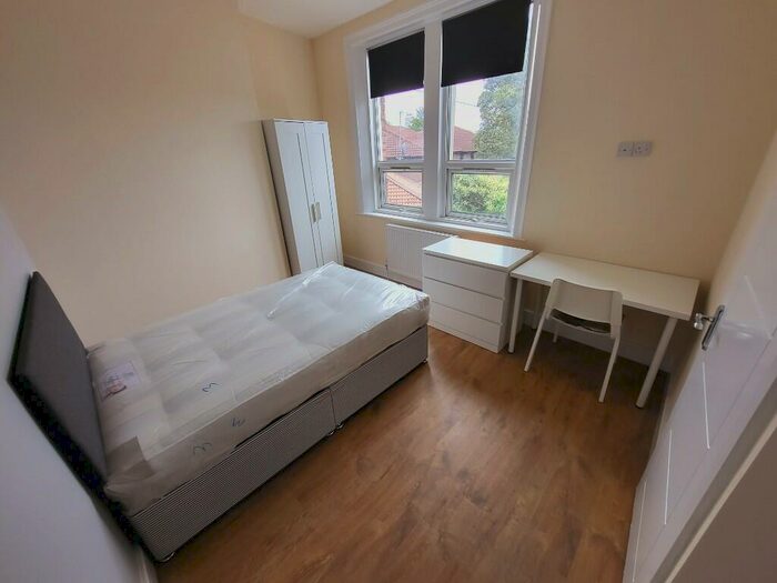 6 Bedroom Terraced House To Rent In Sandyford Road, Newcastle Upon Tyne, NE2