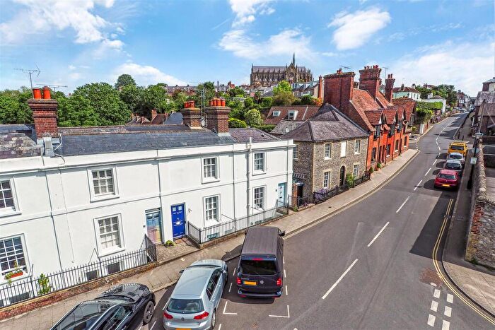 3 Bedroom Terraced House For Sale In Maltravers Street, Arundel, BN18
