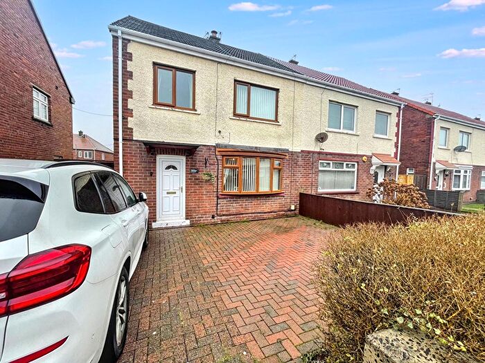 3 Bedroom Semi Detached House For Sale In Inverness Road, Jarrow, NE32