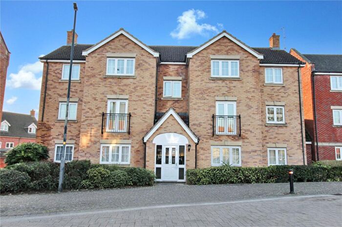 2 Bedroom Apartment For Sale In Torun Way, Swindon, Wiltshire, SN25