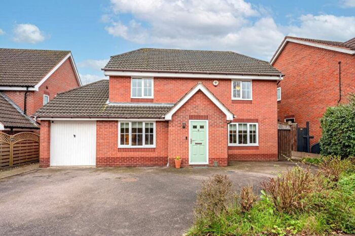 4 Bedroom Detached House For Sale In Rowborough Close, Hatton Park, CV35