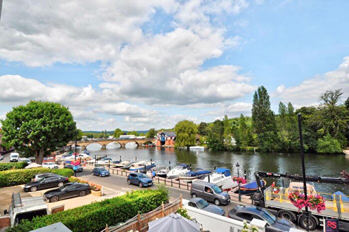 1 Bedroom Flat To Rent In River Terrace, Henley-On-Thames, RG9