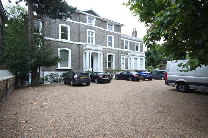1 Bedroom Flat To Rent In St. Johns Park, London, SE3