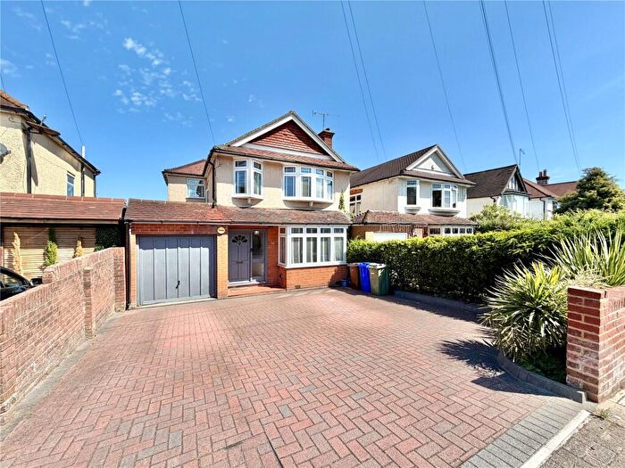 4 Bedroom Detached House For Sale In Cranmore Lane, Aldershot, Hampshire, GU11
