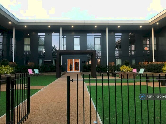 1 Bedroom Flat To Rent In St James House, Maidenhead, SL6