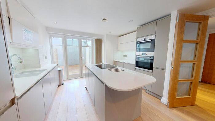 3 Bedroom House To Rent In Borough Street, Brighton, BN1