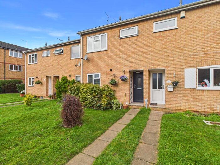 3 Bedroom Terraced House For Sale In The Wheatbutts, Eton Wick, Berkshire, SL4