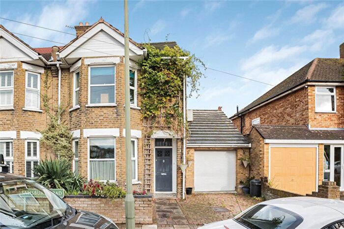 4 Bedroom End Of Terrace House For Sale In Salisbury Road, Bromley, BR2
