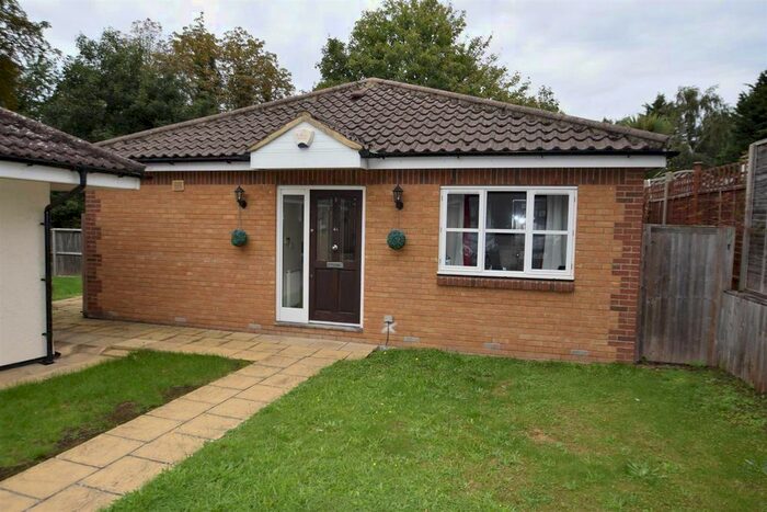 1 Bedroom Bungalow To Rent In Longacre, Harlow, CM17