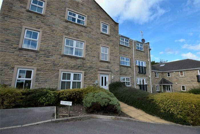 2 Bedroom Apartment To Rent In Moravia Bank, Fartown, Pudsey, Leeds, LS28