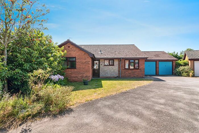3 Bedroom Detached Bungalow For Sale In Seavert Close, Carlton Colville, Lowestoft, NR33