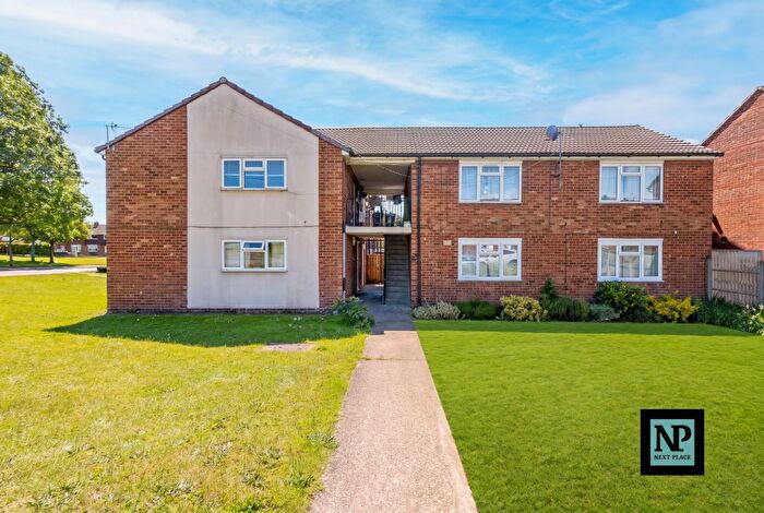2 Bedroom Flat For Sale In Byron Road, Tamworth, B79