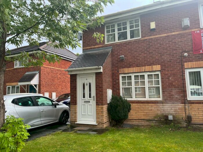 2 Bedroom Flat To Rent In Gemini Drive, Dovecot, Liverpool, L14