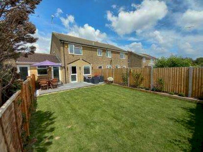 2 Bedroom SemiDetached House For Sale In Yeovil, Somerset, BA21