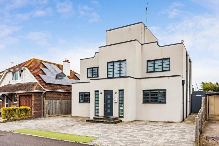 3 Bedroom Detached House To Rent In Sea Way, Elmer Sands, Bognor Regis, PO22